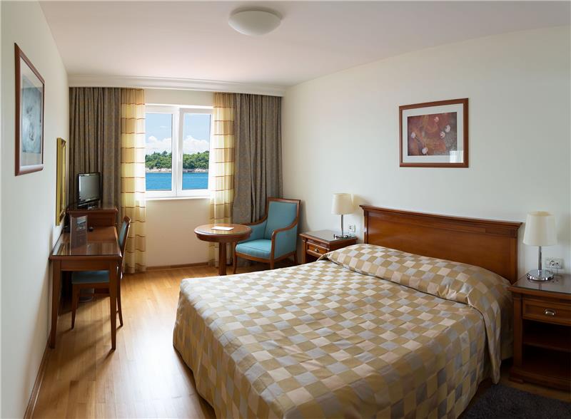Bozica Room