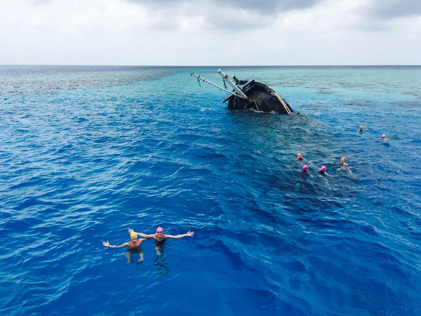 swimming_holidays_maldives_shipwreck_pose