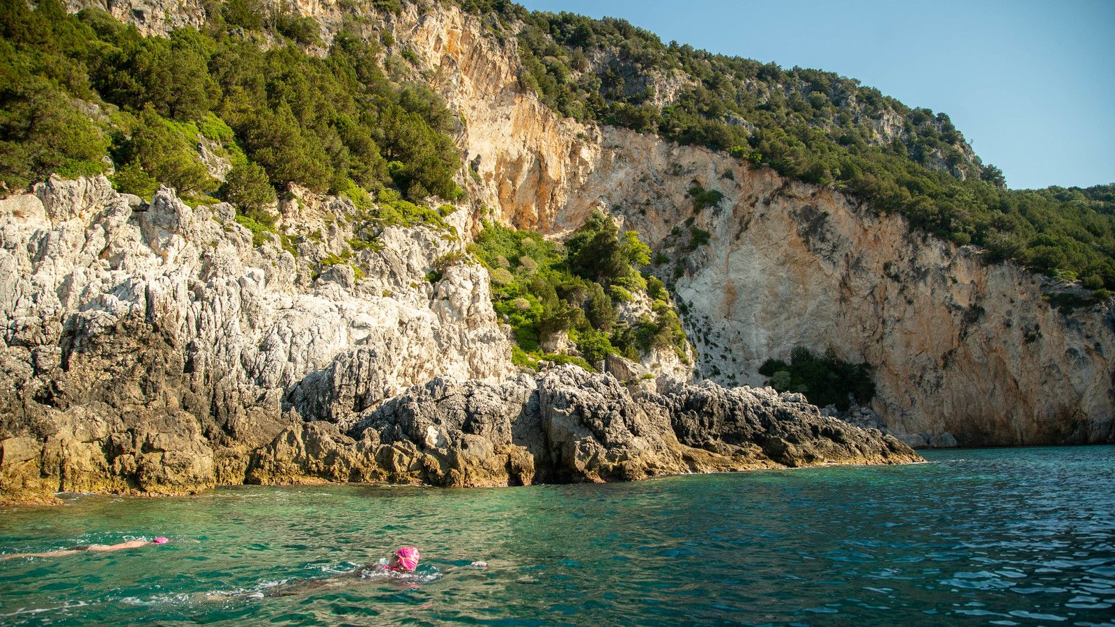 swimming_holidays_greece_ionian_explorer_cliffside_swim.jpg