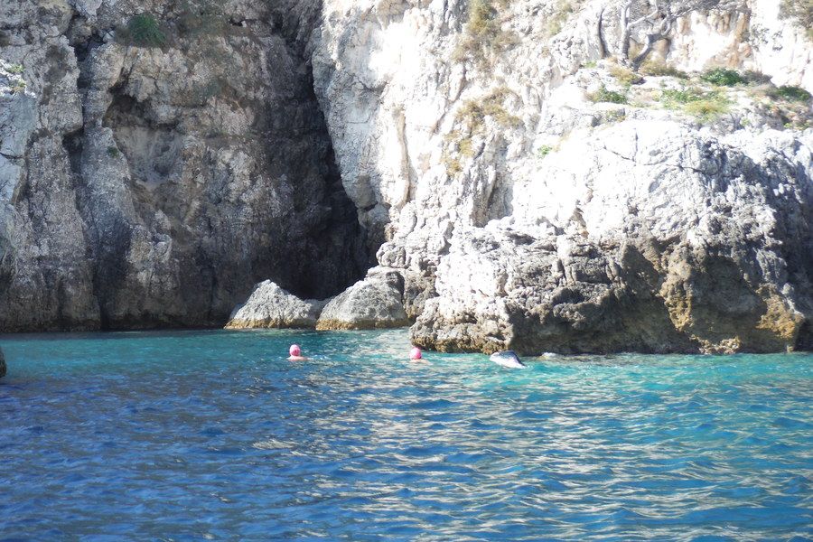 tremiti cliffs