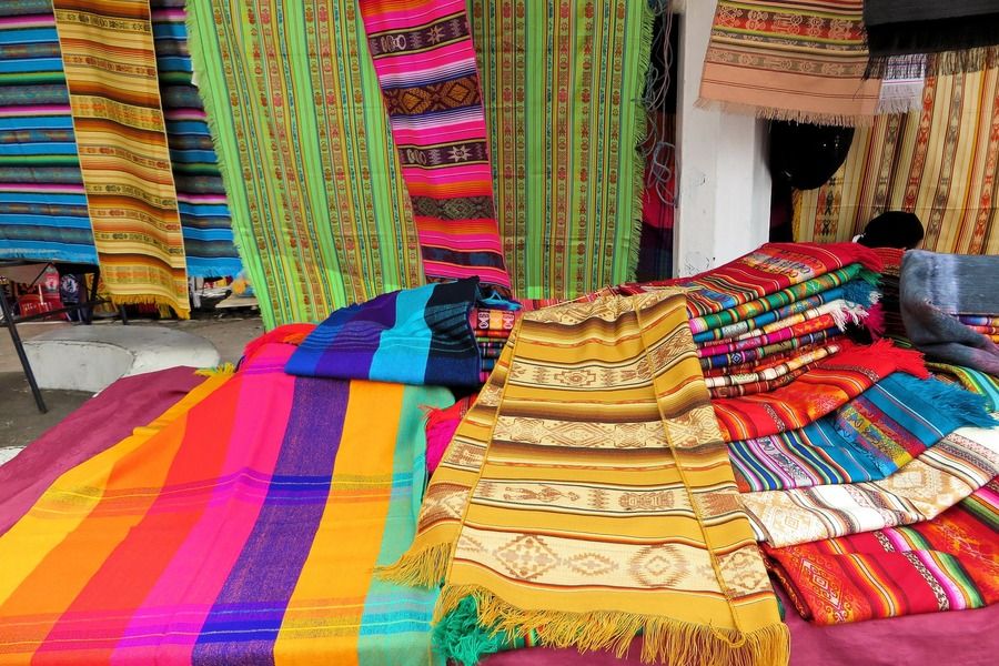 pixabay otavalo.jpg