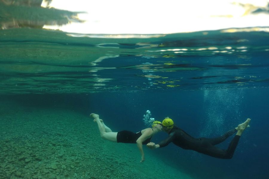 underwater kiss swimtrek love kornati.jpeg